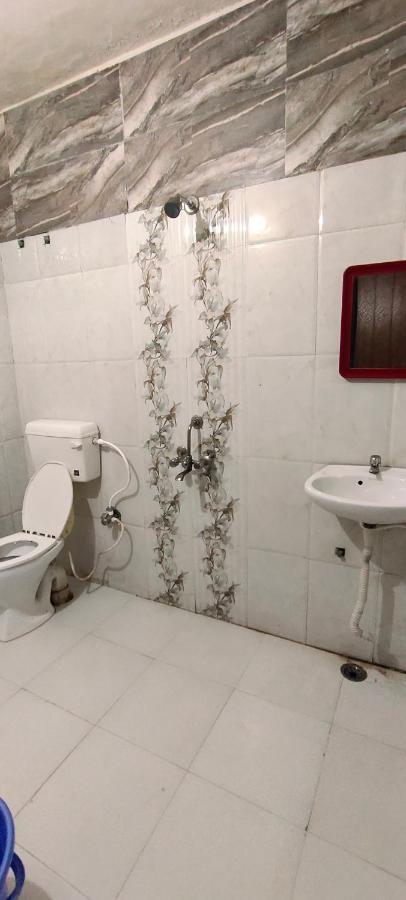 Apartamento Radha Madhav Vrindāvan Exterior foto